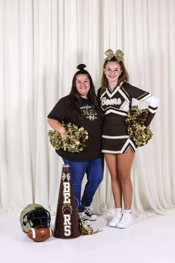 Stonington Bears cheer photo 7
