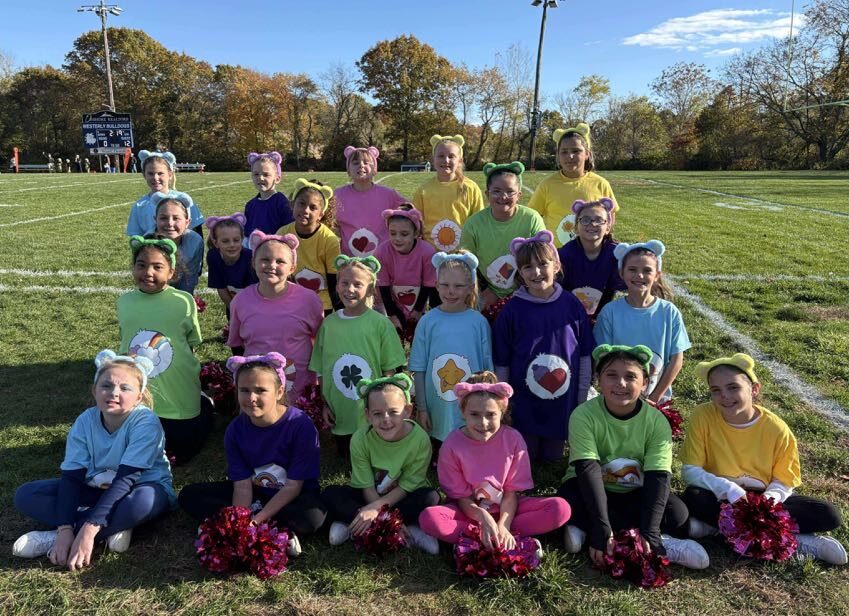 Stonington Bears cheer photo 11