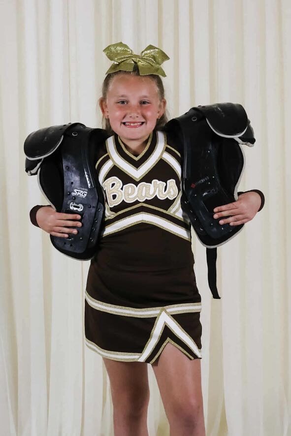 Stonington Bears cheer photo 12