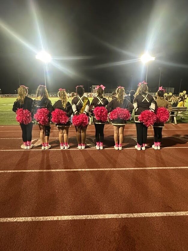 Stonington Bears cheer photo 44